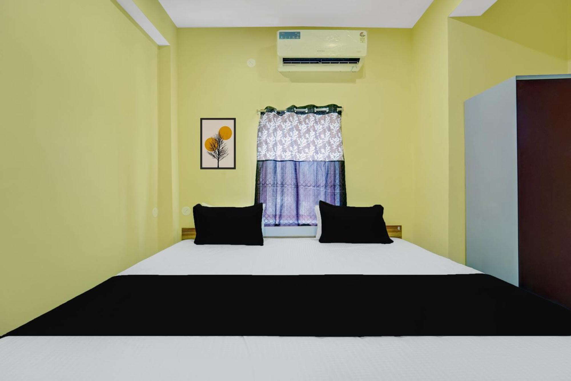 Rājgīr Hotel O Radha Rani Hotel מראה חיצוני תמונה